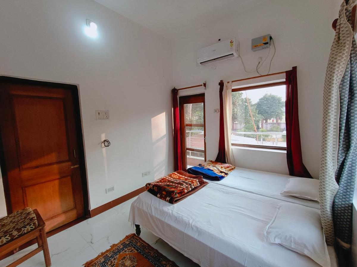 The Gupta Guest House Bodh Gaya Eksteriør billede