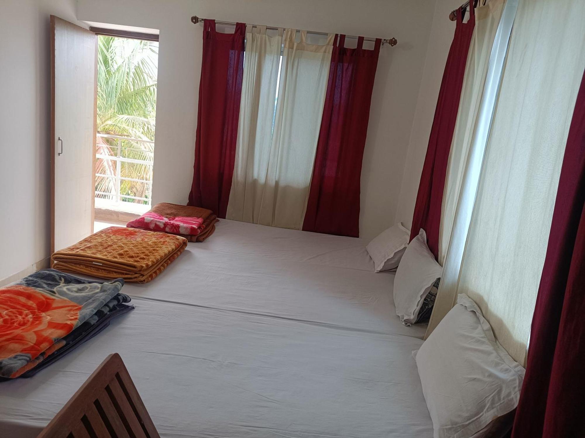 The Gupta Guest House Bodh Gaya Eksteriør billede